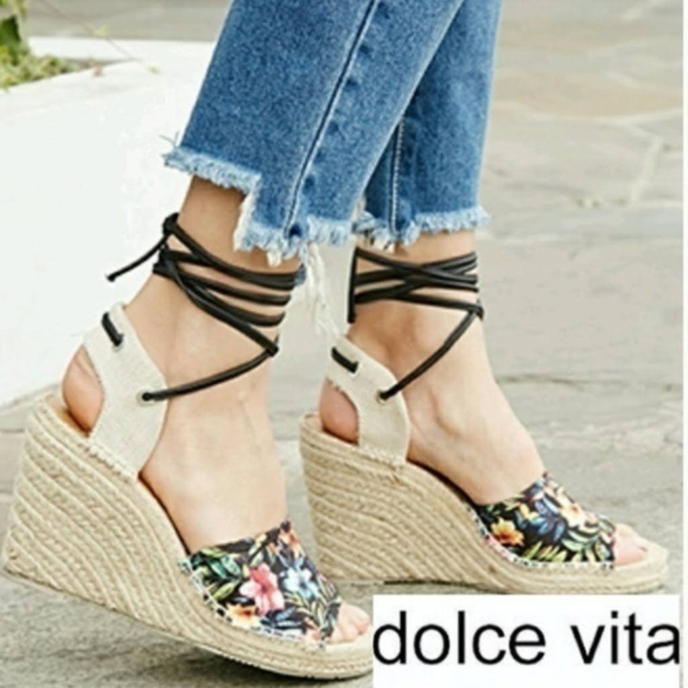 DV by Dolce Vita NEW Sophia Wedge Sandal Tropical Flower Women's size 8.5 NWOB